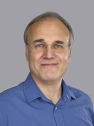 Prof. Dr.-Ing. Nicolai Beisheim Prof. Dr.-Ing. Nicolai Beisheim
