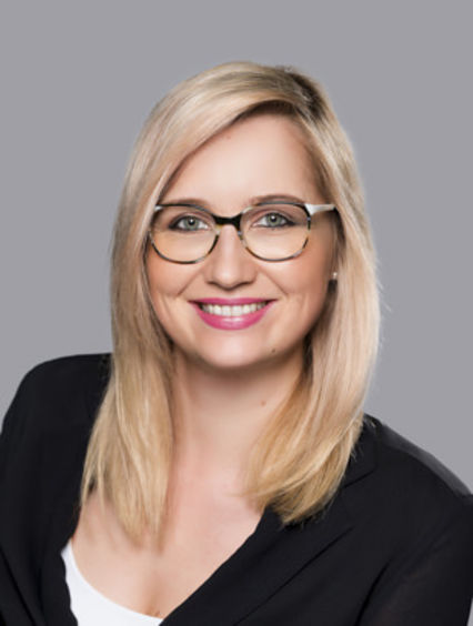 Julia Melnikov