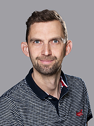  Tobias Reich