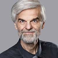 Porträt von Prof. Dr. Hans Joachim, der als Professor für den Studiengang Maschinenbau berufen wurde
