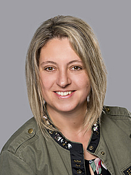  Cornelia Greiner