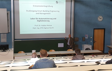 Erstsemesterbegrüßung SBM WS20/21 | Hochschule Albstadt-Sigmaringen Erstsemesterbegrüßung SBM WS20/21 | Hochschule Albstadt-Sigmaringen