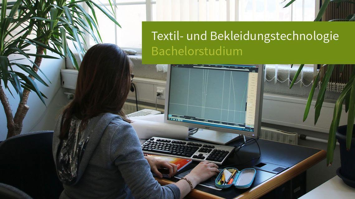 Studentin bei der CAD Konstruktion