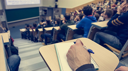 Vorlesungssaal | Wirtschaftsinformatik