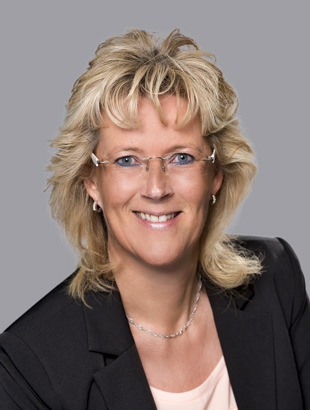  Monika Stauß